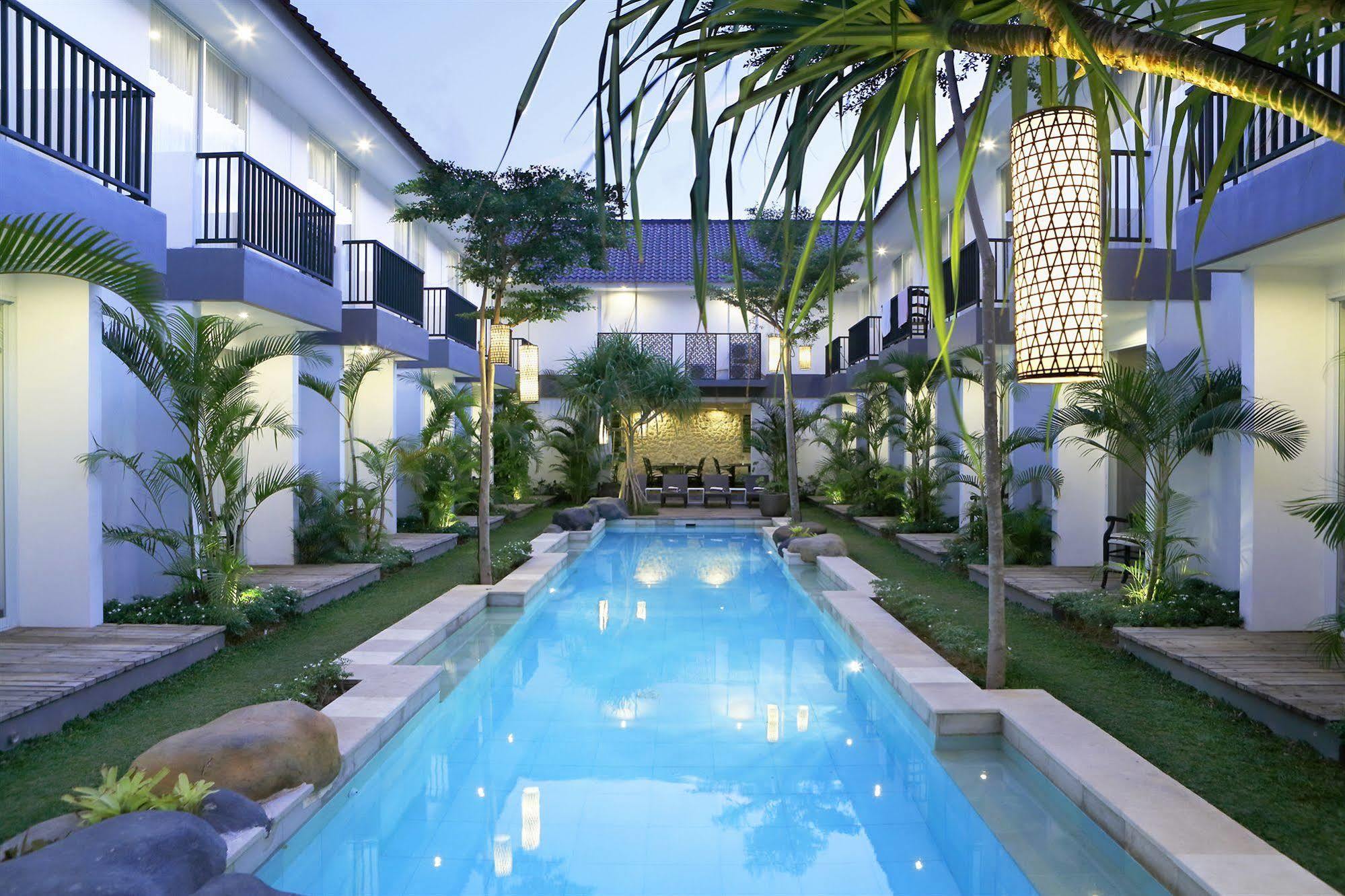 7 Bidadari Boutique Hotel Семиняк Екстериор снимка